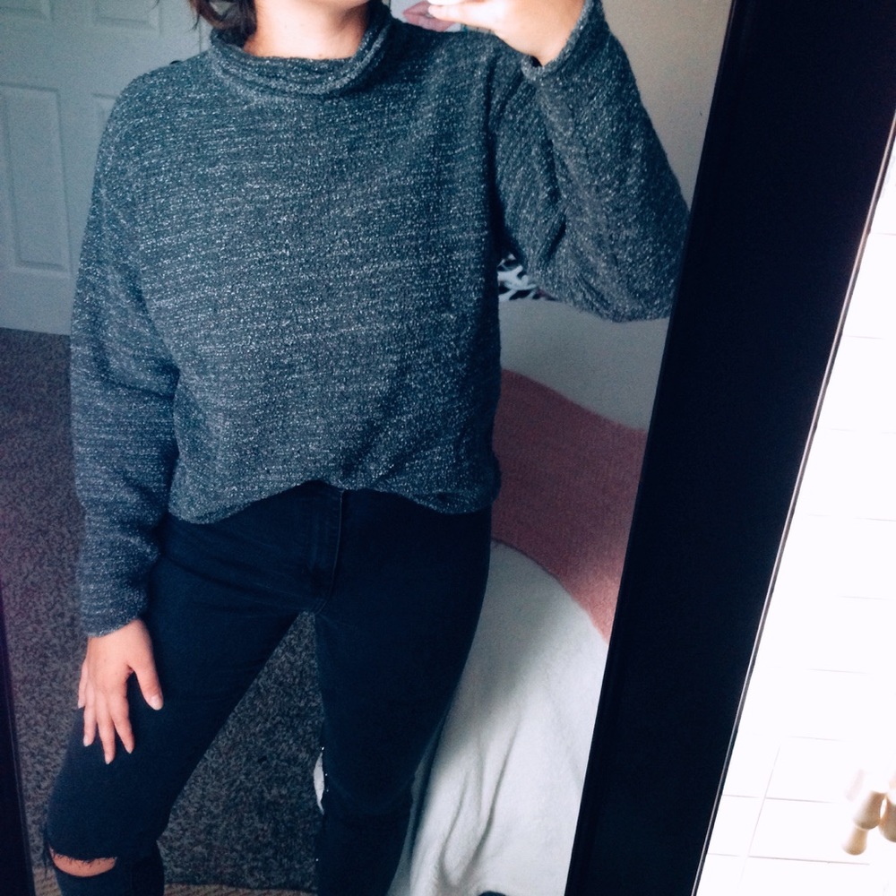 Columbia Turtle Neck Sweater